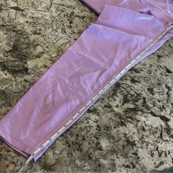 CARBON38 High Rise 7/8 Legging in Takara Shine lavender size small women’s 24” - Picture 6 of 6